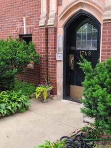 1748 W Granville Ave APT 1B, Chicago, IL, 60660