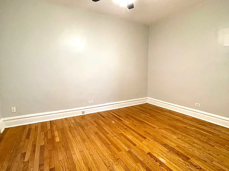 840 W Elmwood Ave #1 — Photo 12