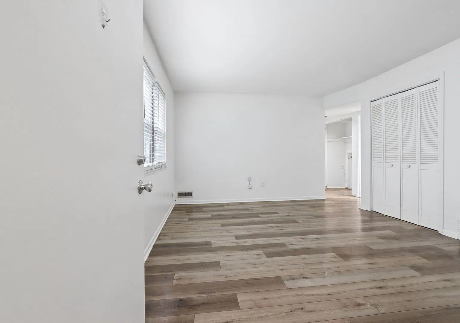 1170 Bryden Road - B - Unit B — Photo 4