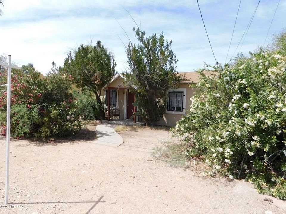 1st image of 329 E Jacinto St #333