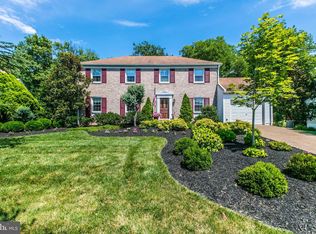 6053 Tammy Dr, Alexandria, VA 22310