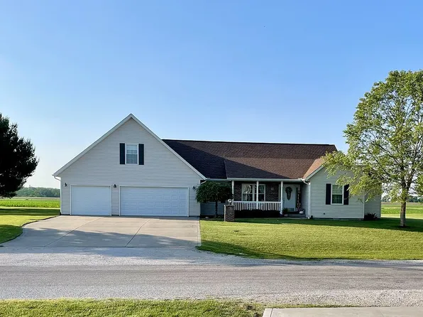 7 Bradford Hls, Sullivan, IL 61951