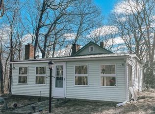 10 Dow Ave, Guilford, CT 06437