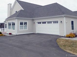 113 Sunrise Hill Cir, Orange, CT 06477