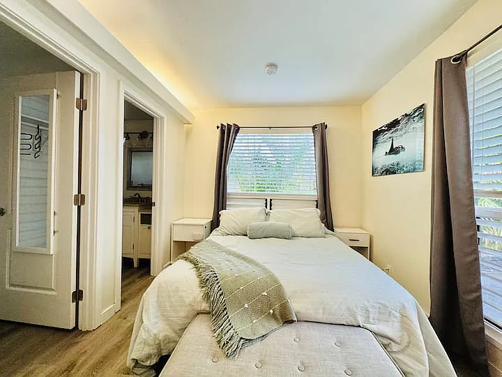 77-6452 Leilani St