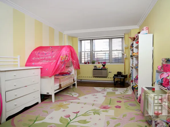 63 East 9th Street image 1 of 6