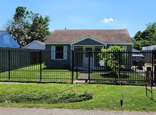 218 Hoffman St, Houston, TX 77020