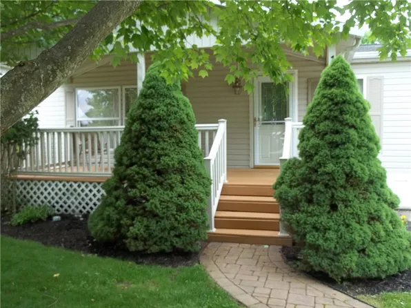 130 Mary Lynn Ln, Valencia, PA 16059