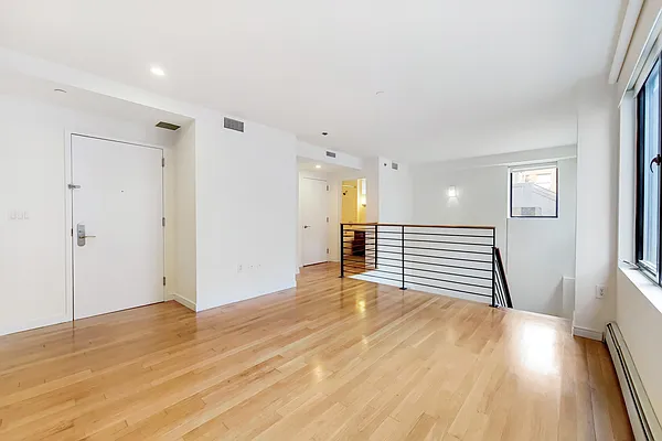 Living room, photo 3