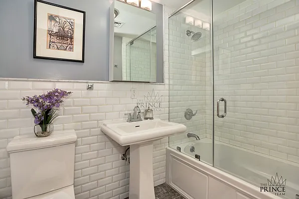 Sold by Compass | media 7