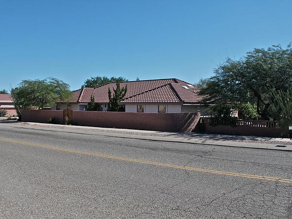 2nd image of 917 W Camino Delicias