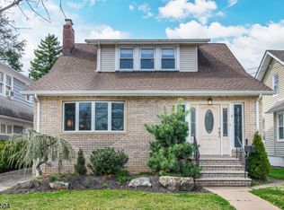 6 2nd Ave, Hawthorne, NJ 07506