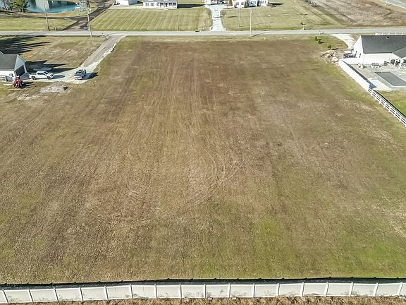 5th image of Capel Rd