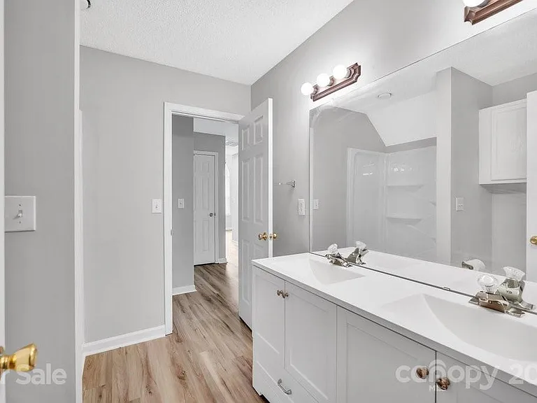 10125 University Park Ln #2601 — Photo 8