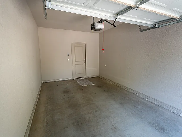 124 Del Rio Ave #A/B — Photo 9