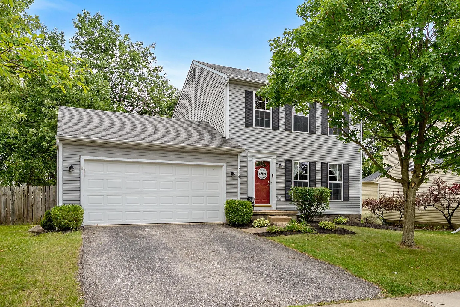 526 Thistle Dr photo 1