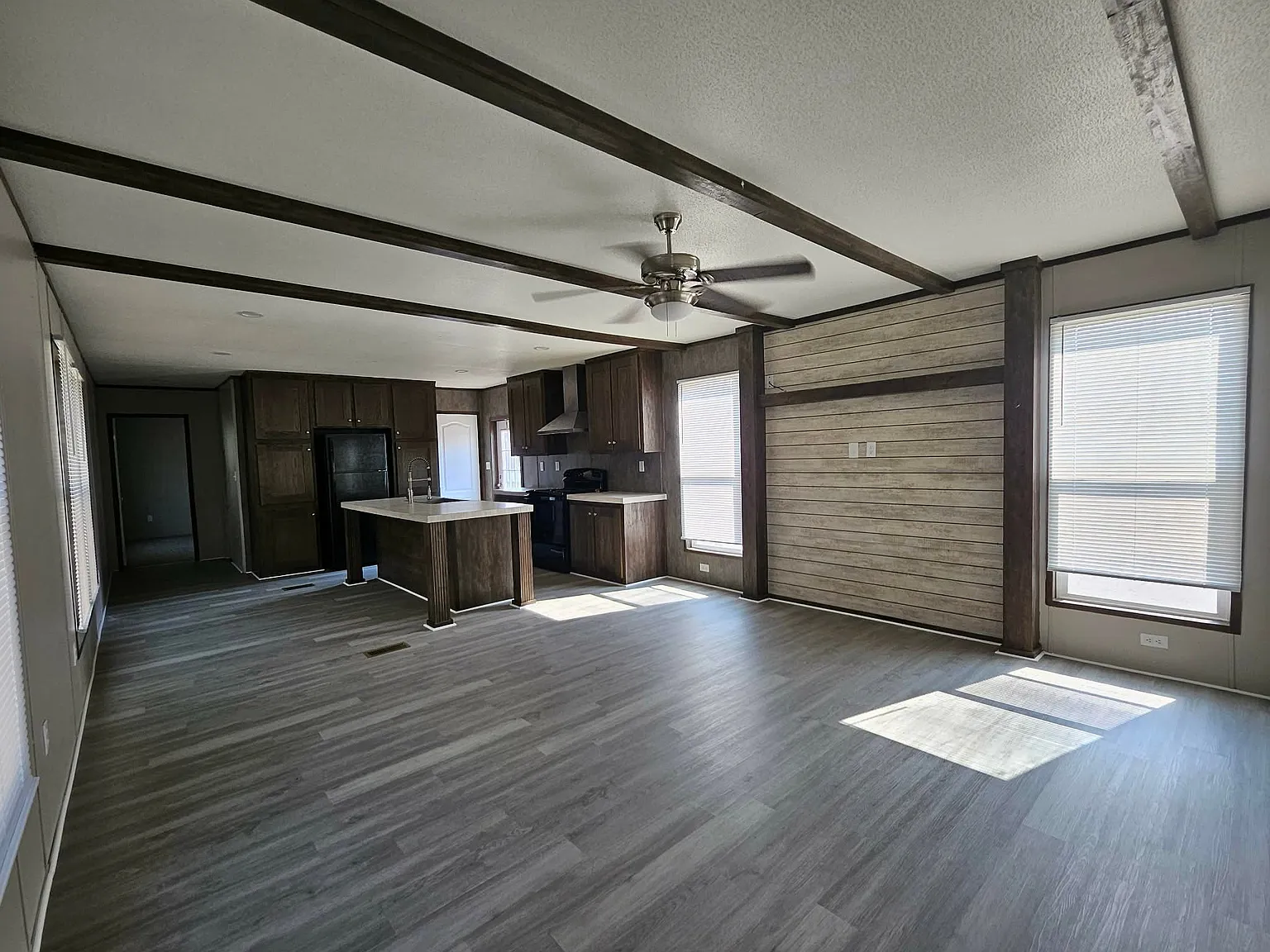 1501 S. Rock Island — Photo 4