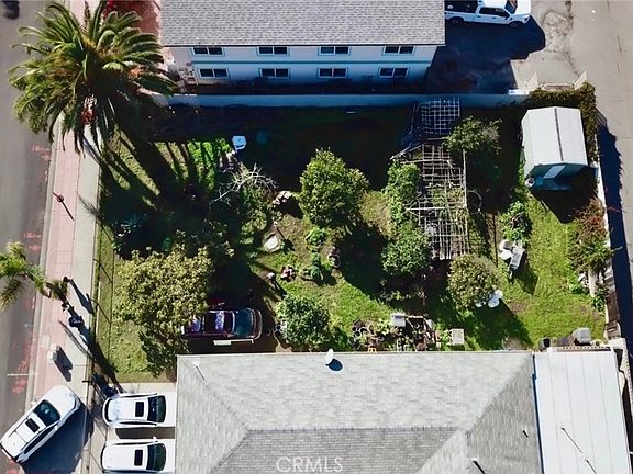 3rd image of 1330 Bush St Lot 24