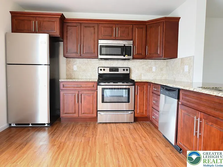 7406 Allemaengel Rd #2 — Photo 4