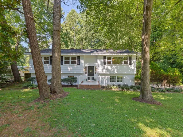 205 Winterlochen Rd, Raleigh, NC 27603