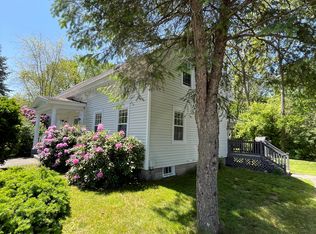91 Rutland St, Dover, NH 03820