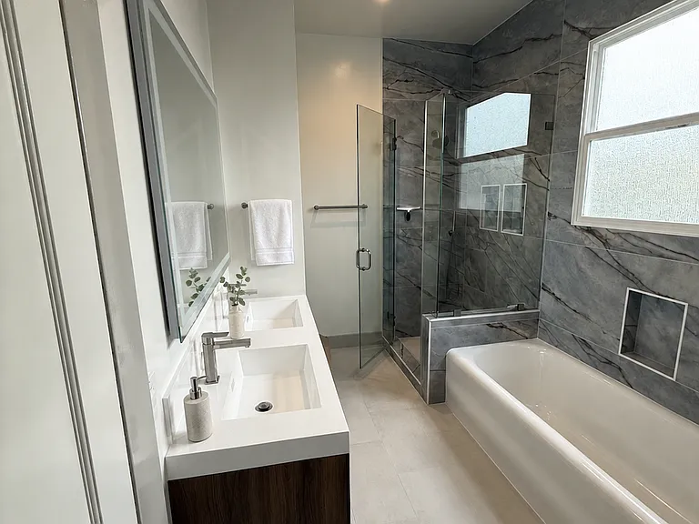 1307 Francisco St #1307 — Photo 2