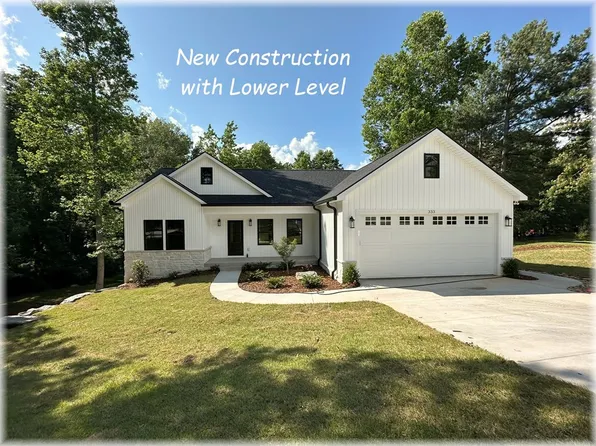 333 Ravens View Dr, Seneca, SC 29678