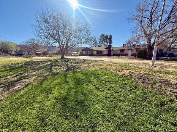 977 W 400 S, Hurricane, UT 84737