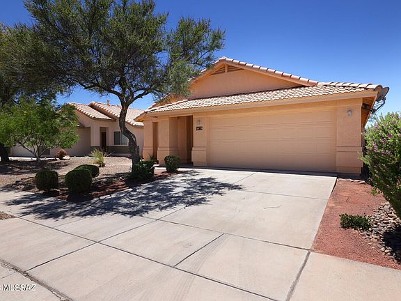 3rd image of 9478 E Pale Blue Topaz Ln