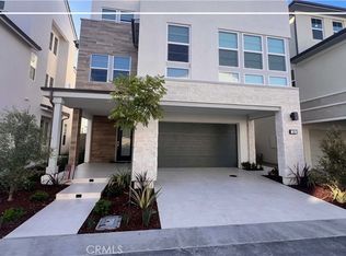 110 Pino Ln, Lake Forest, CA 92630