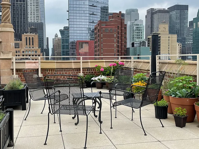 45 Tudor City Pl #509 — Photo 10