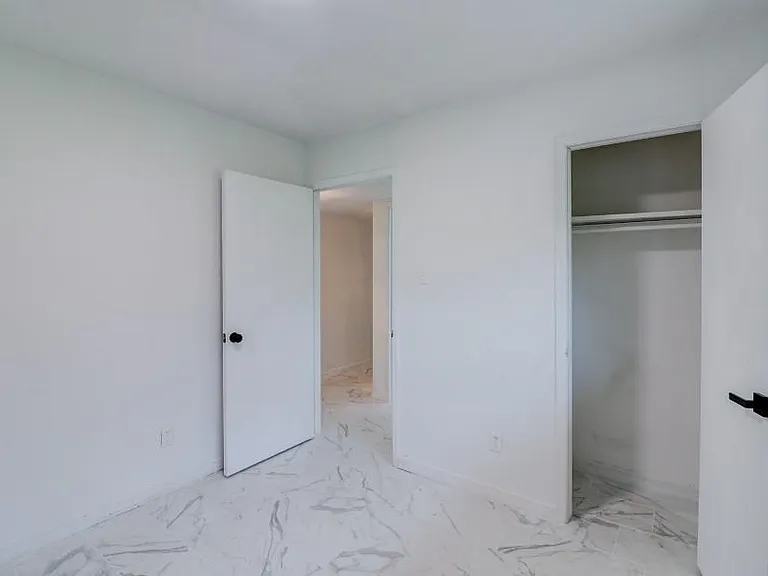 7206 Yellow Pine Dr — Photo 32