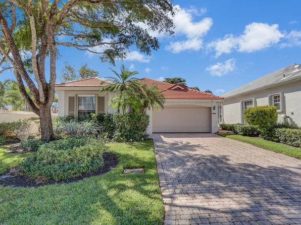 8241 Heritage Club Drive, West Palm Beach, FL 33412