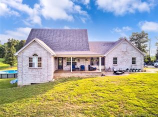 16605 Pixley Knob Rd, Henryville, IN 47126