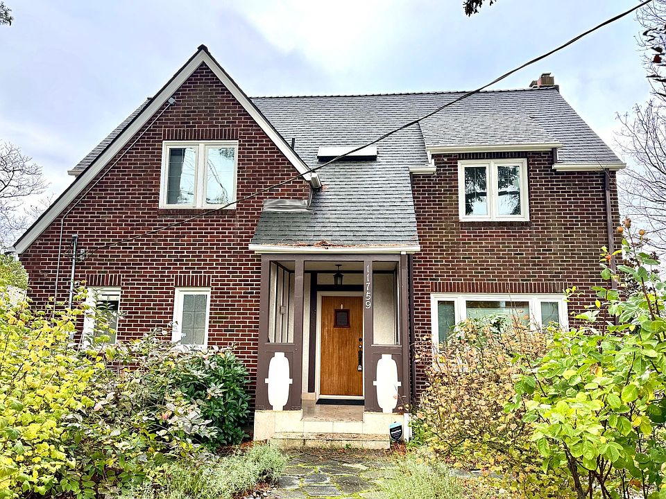 1st image of 11759 Palatine Ave N