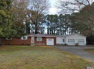 2284 Smyre Farm Rd, Newton, NC 28658