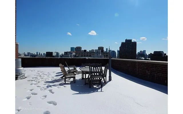 Rented by Douglas Elliman | media 7