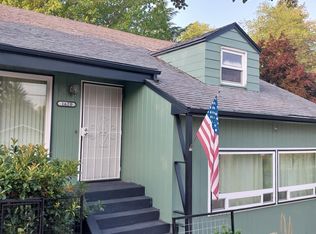 1620 E Jackson St, Medford, OR 97504