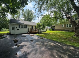 321 Richfield Blvd, Syracuse, NY 13211
