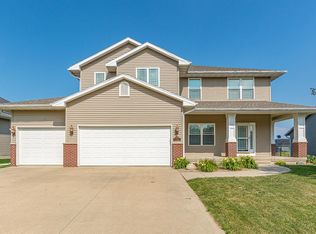 3055 Newcastle Rd, Marion, IA 52302