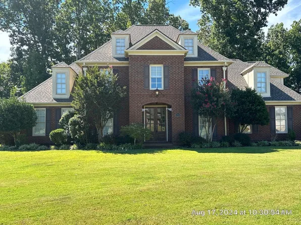 10135 Ridgewood Oak Dr, Lakeland, TN 38002