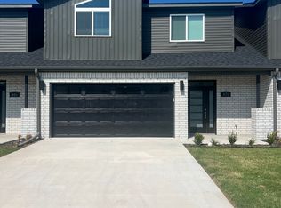 471 Azurite Rd, Centerton, AR 72719