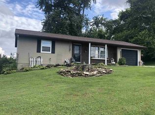 242 Hayes Rd, Bedford, IN 47421