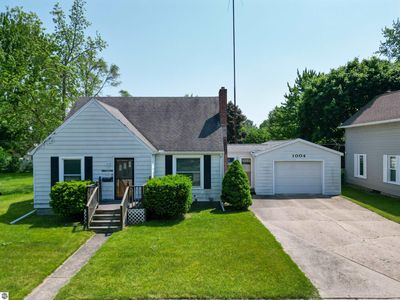 1004 Crosslanes St, Mount Pleasant, MI, 48858