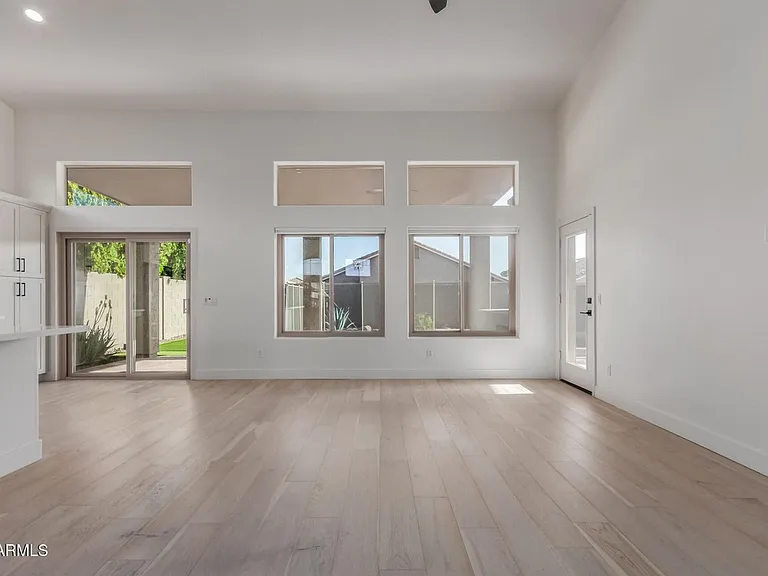 5127 E Charleston Ave — Photo 14