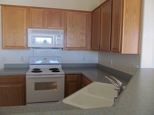 5th image of 26 E Big Wash Pl