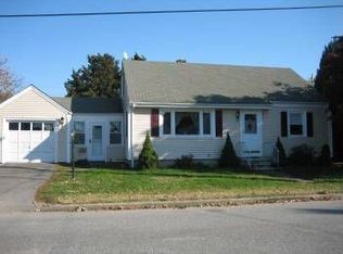 33 Everett St, Warren, RI 02885