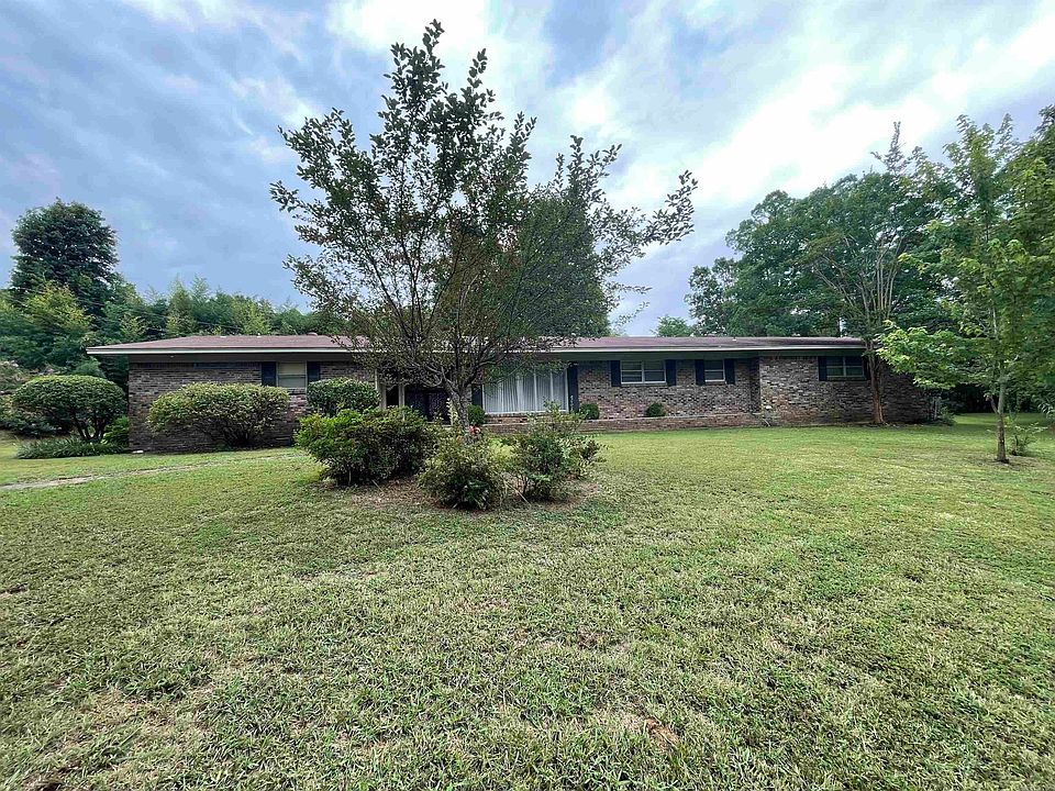 1st image of 2928 Mary Dr