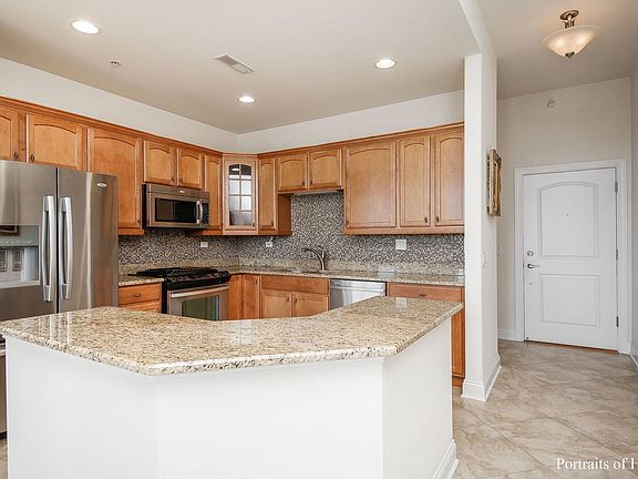 4th image of 1210 N Foxdale Dr Unit 312