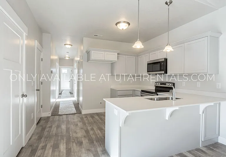 14484 S Ronan Ln #Q301 — Photo 3
